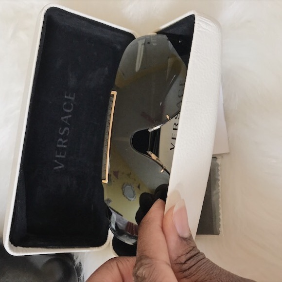 Authentic Versace Sunglasses - Picture 7 of 7